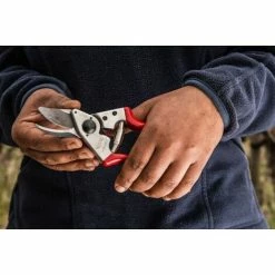 Alternative view of FELCO 16 Baumschere